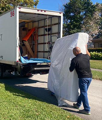 euro top queen mattress